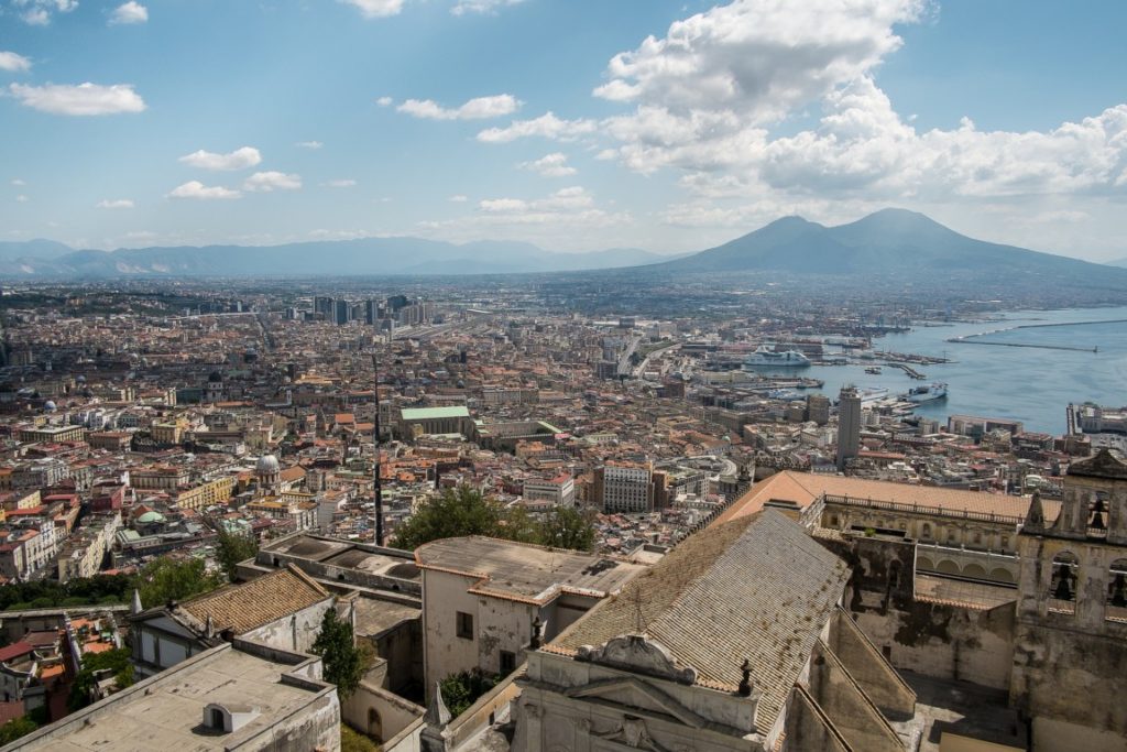 Vista di Napoli, Spaccanapoli. Immagine di flickr user Roberto Taddeo